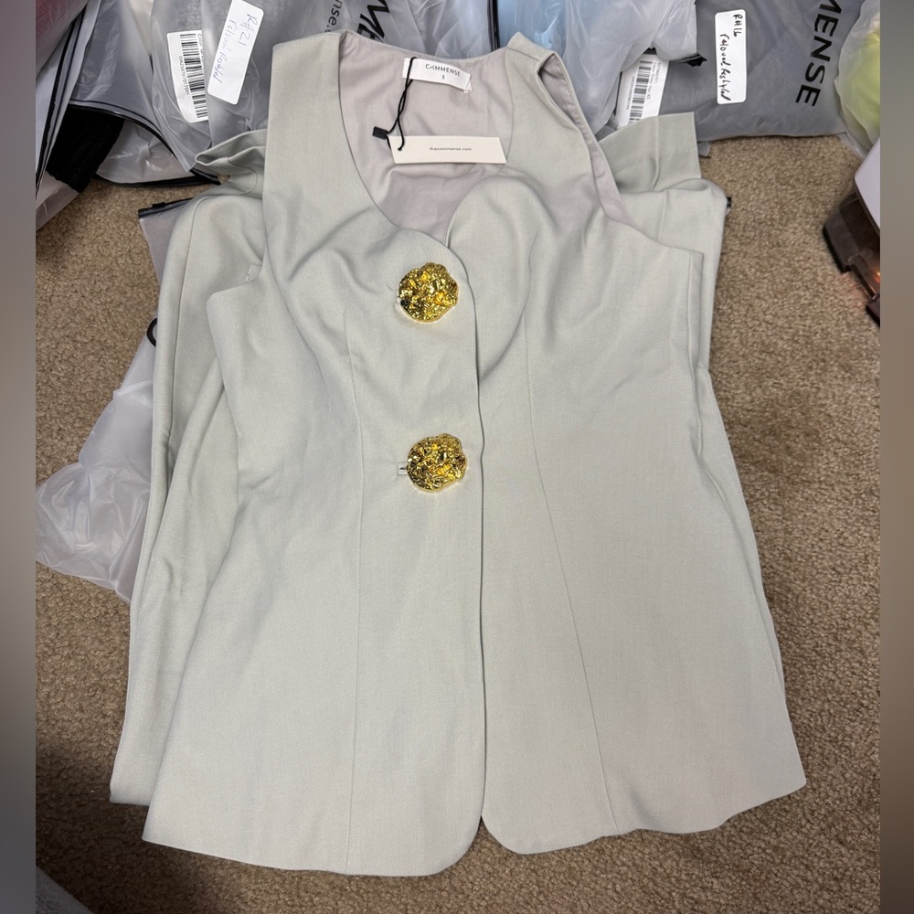 Commense Grey Button Split Sleeveless Pants Set - Picture 9 of 13